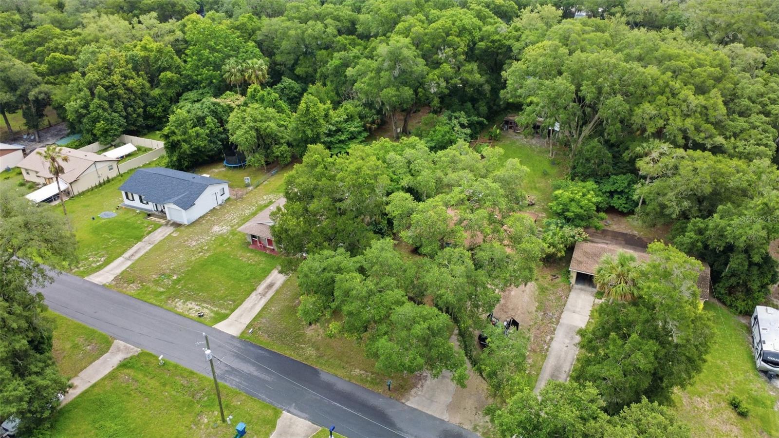 SPRING HOLLOW - Residential