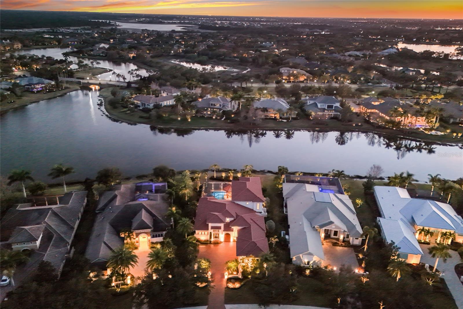 LAKE CLUB PH II - Residential