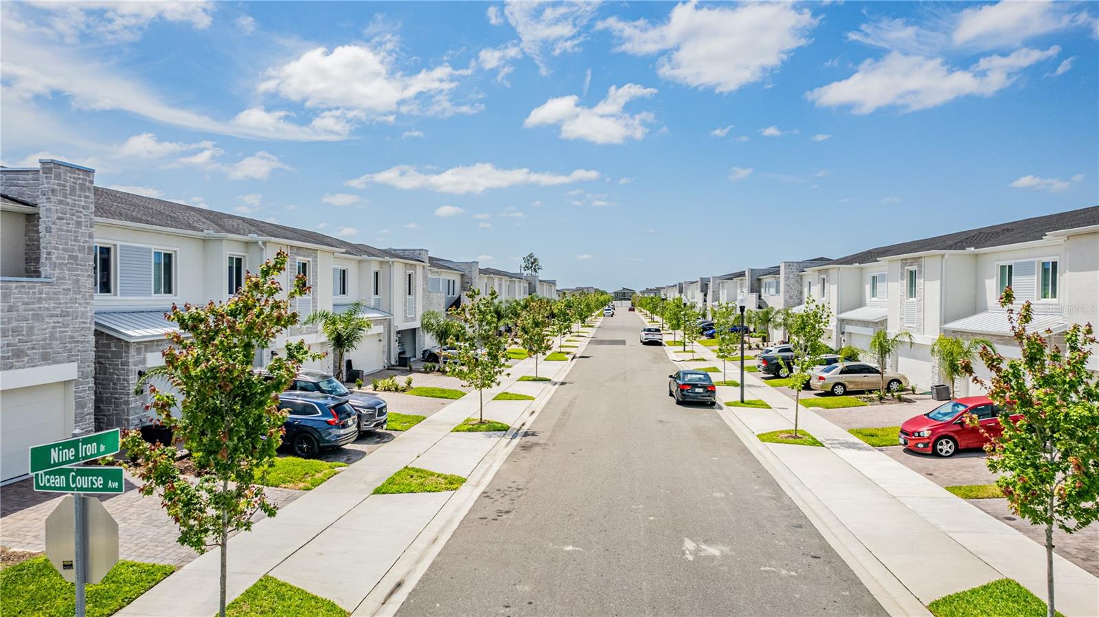 CHAMPIONS POINTE - Residential Lease