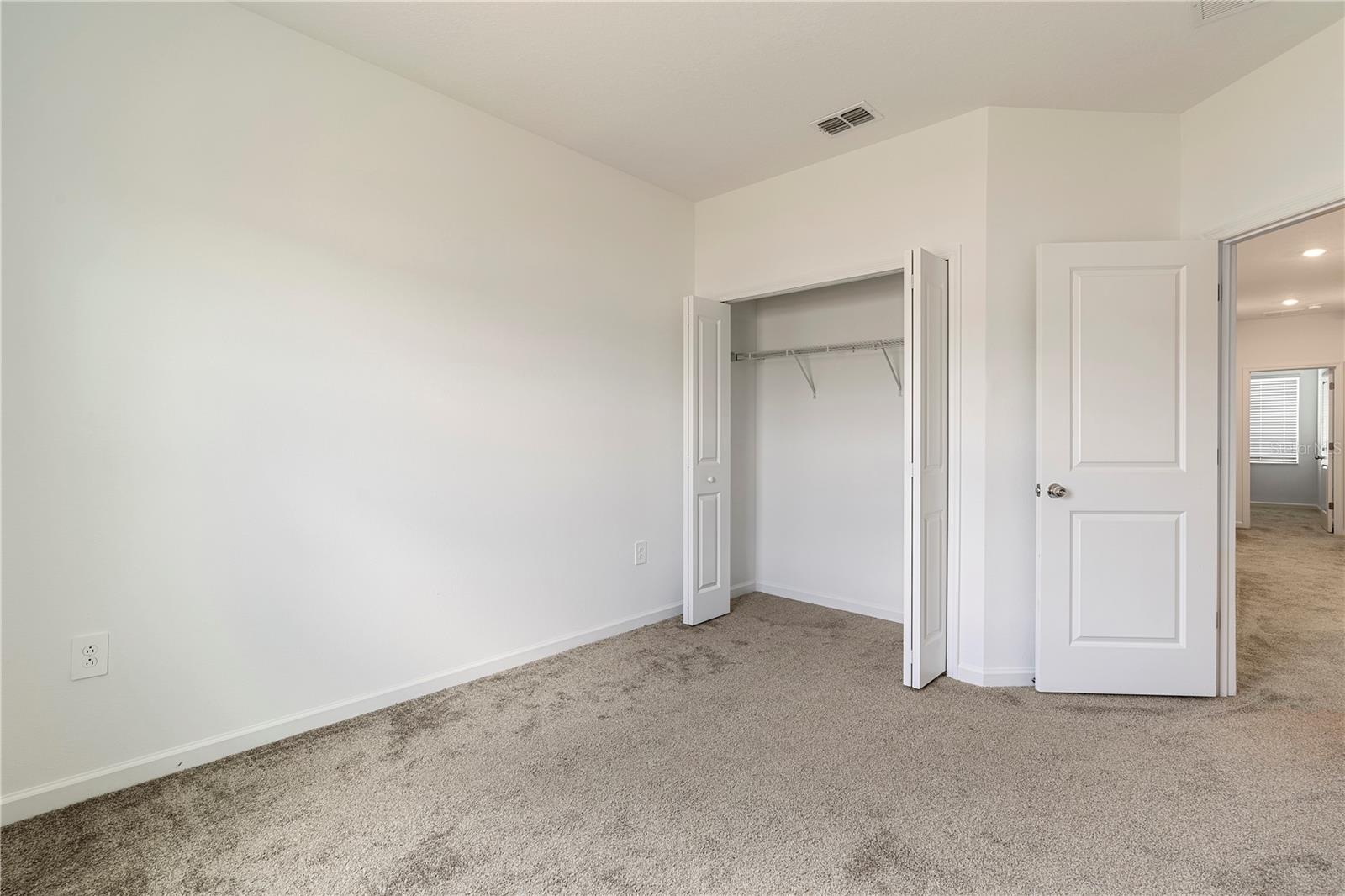 CHAMPIONS POINTE - Residential Lease