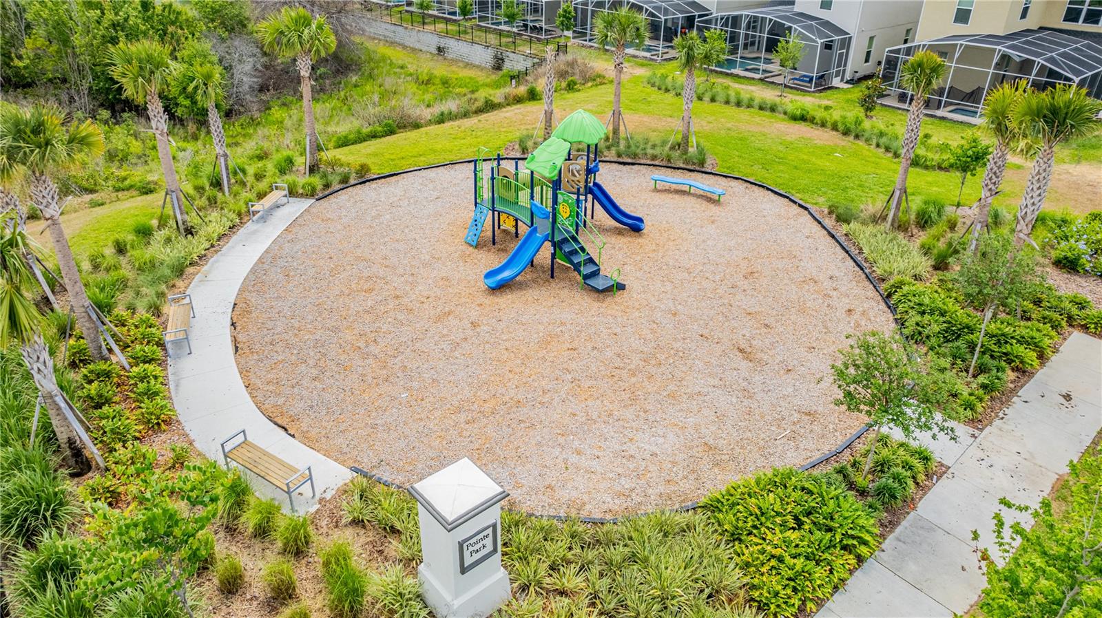 CHAMPIONS POINTE - Residential Lease