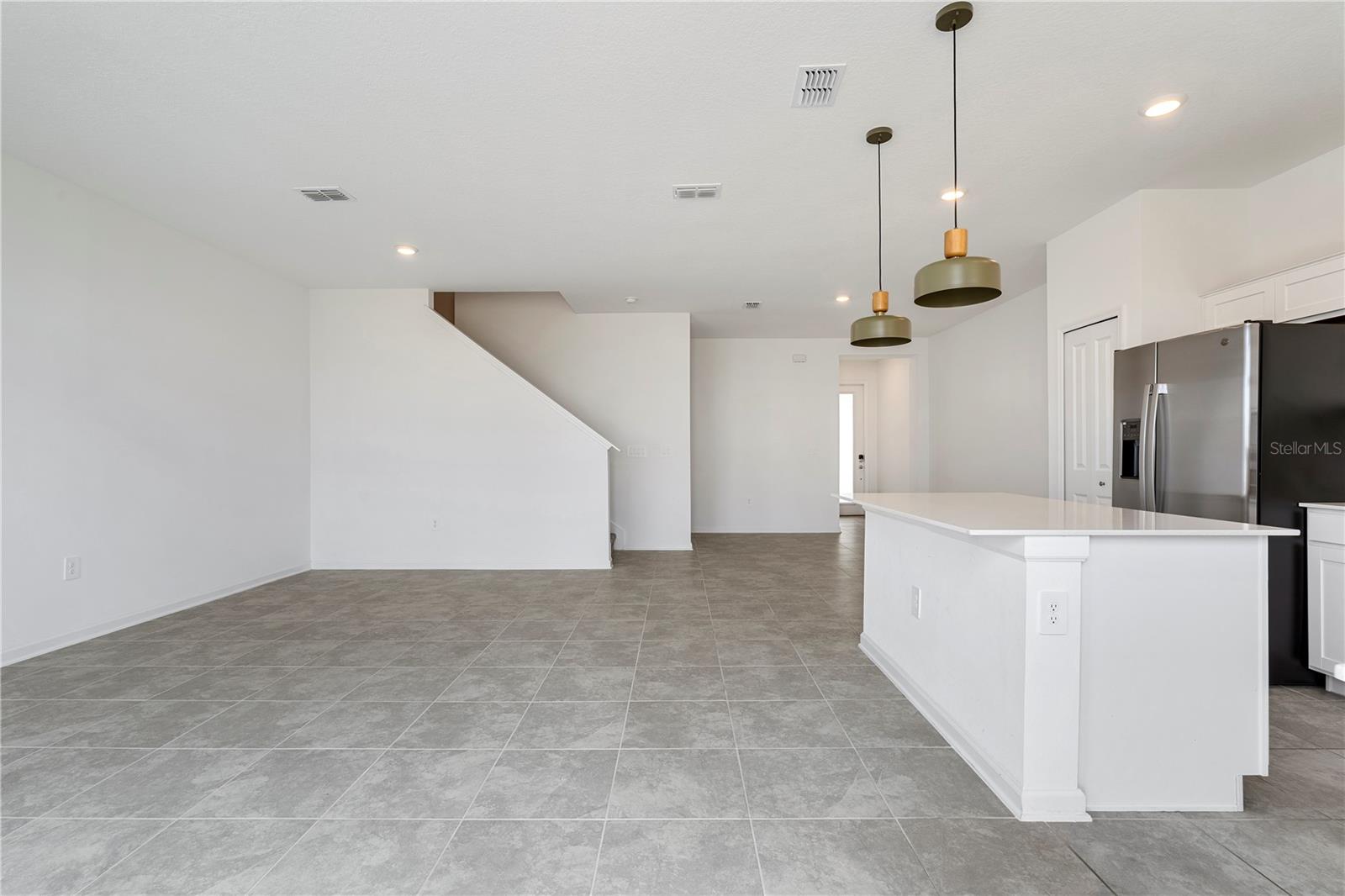 CHAMPIONS POINTE - Residential Lease