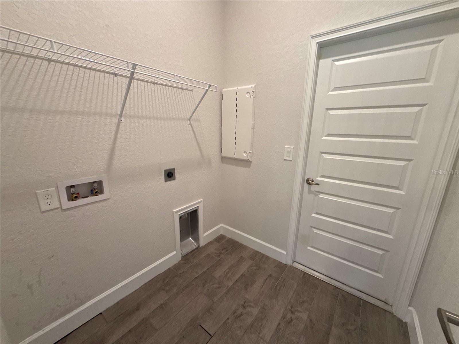 ST JAMES PARK - Residential Lease