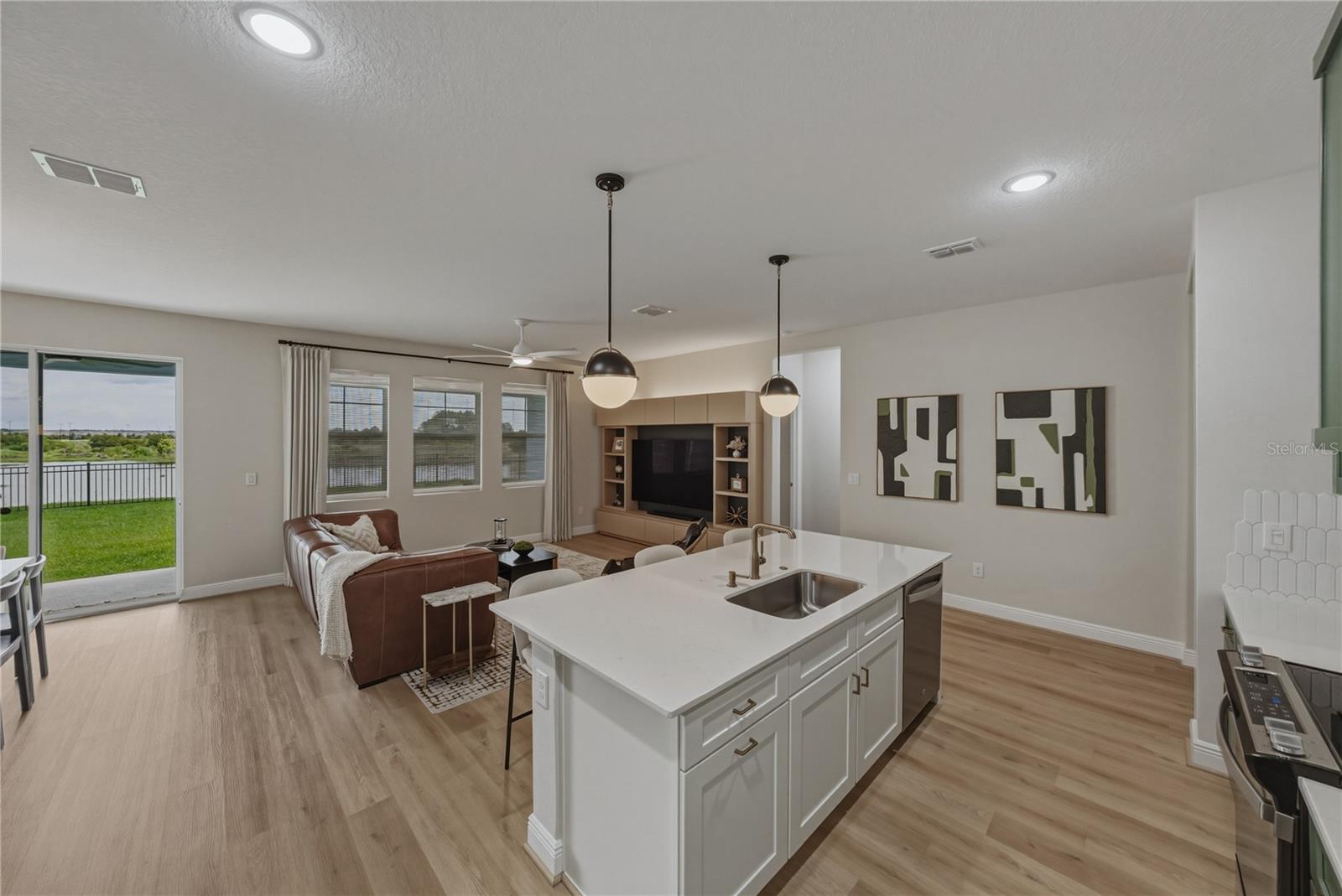 MIRADA PRCL 15B-1 - Residential