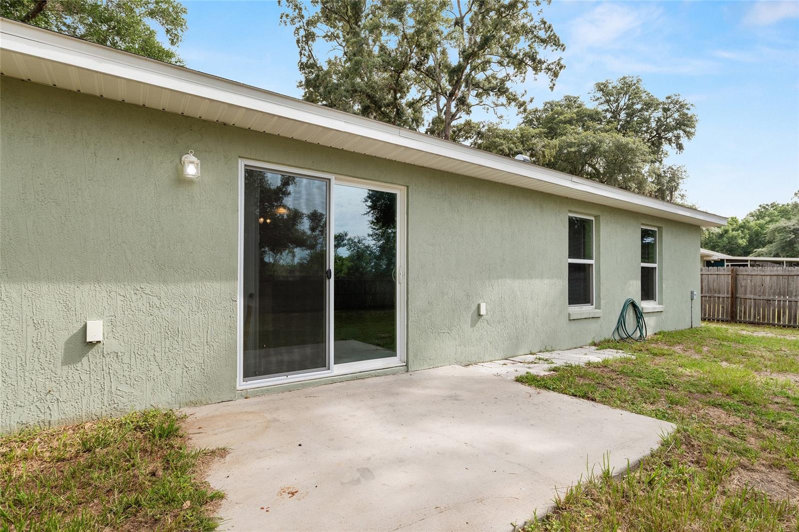 SILVER SPRINGS SHORES - Residential