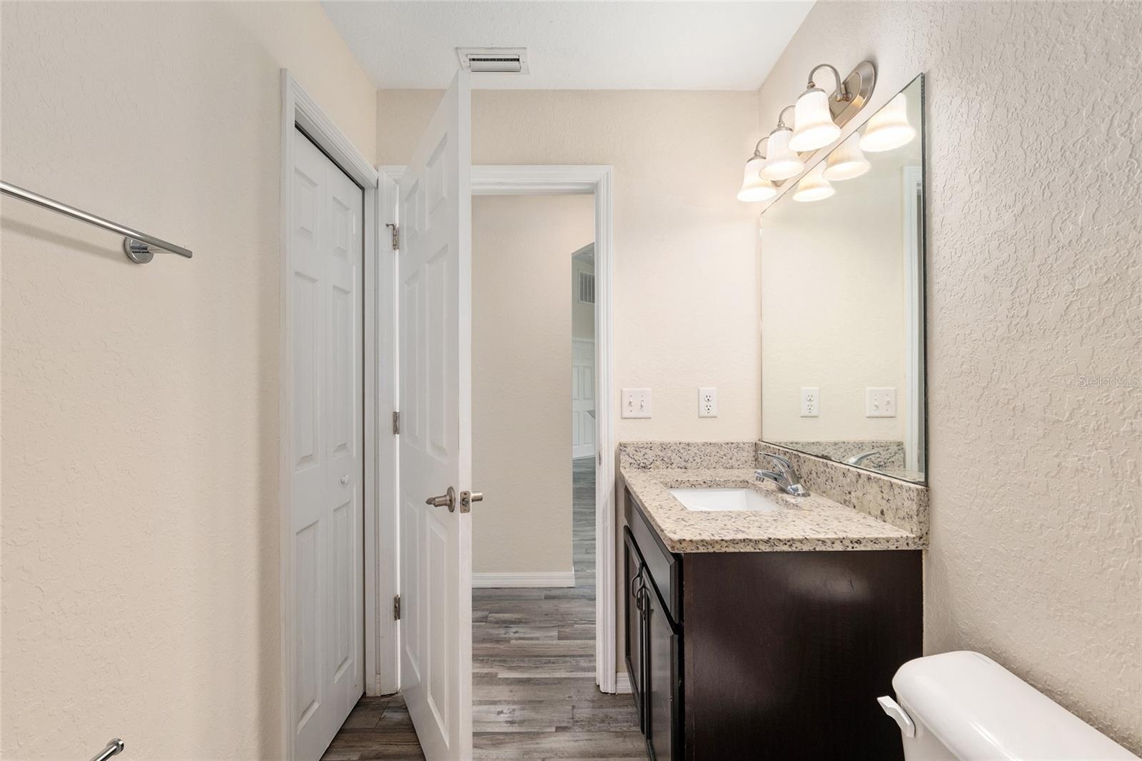 SILVER SPRINGS SHORES - Residential
