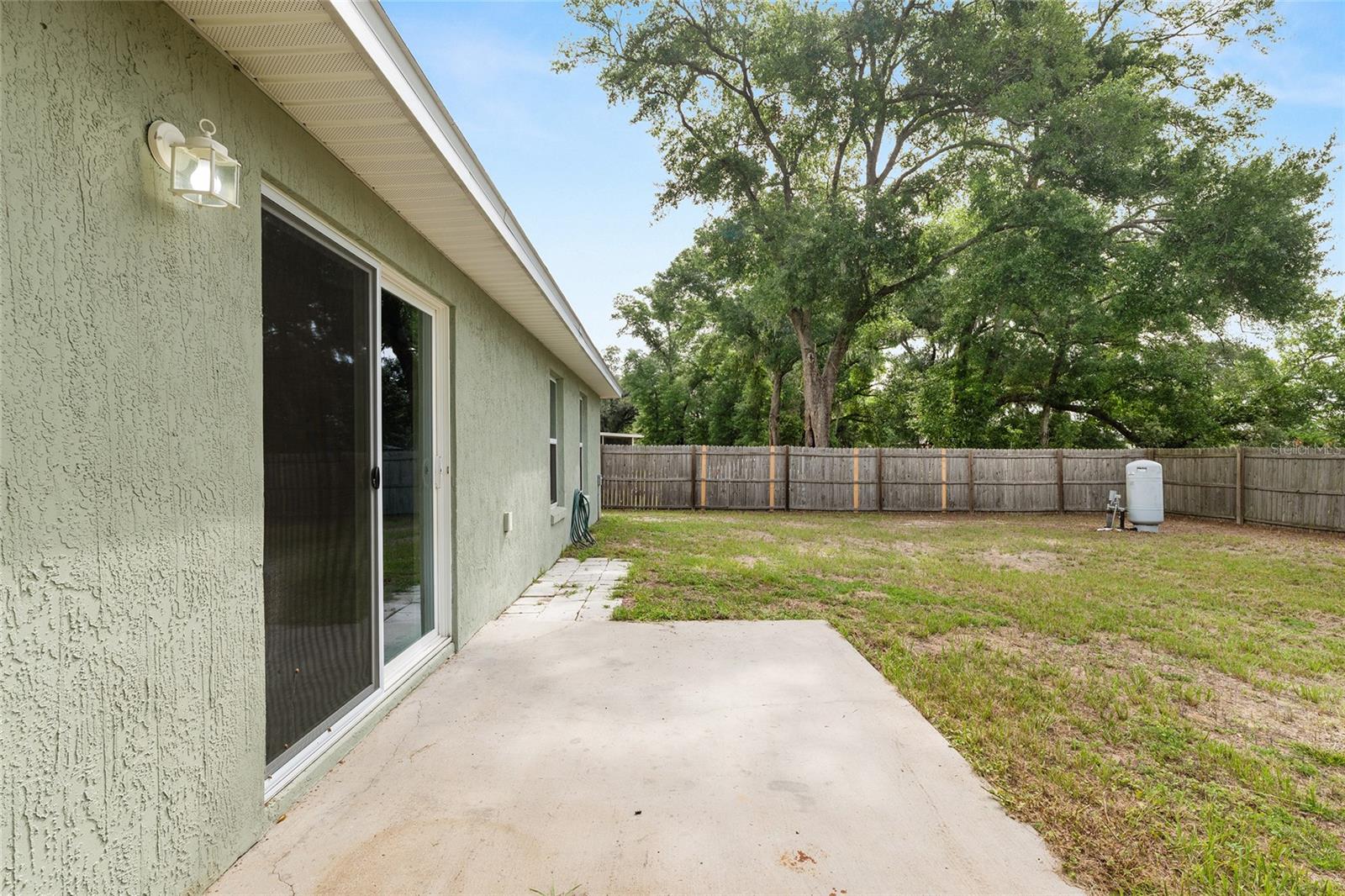 SILVER SPRINGS SHORES - Residential