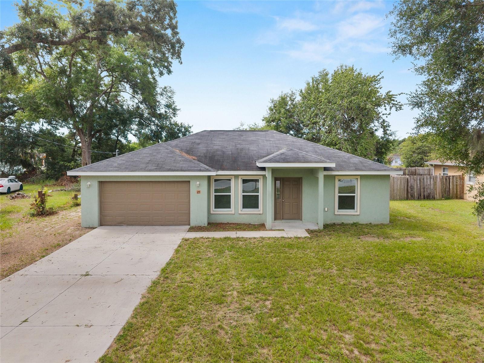 SILVER SPRINGS SHORES - Residential