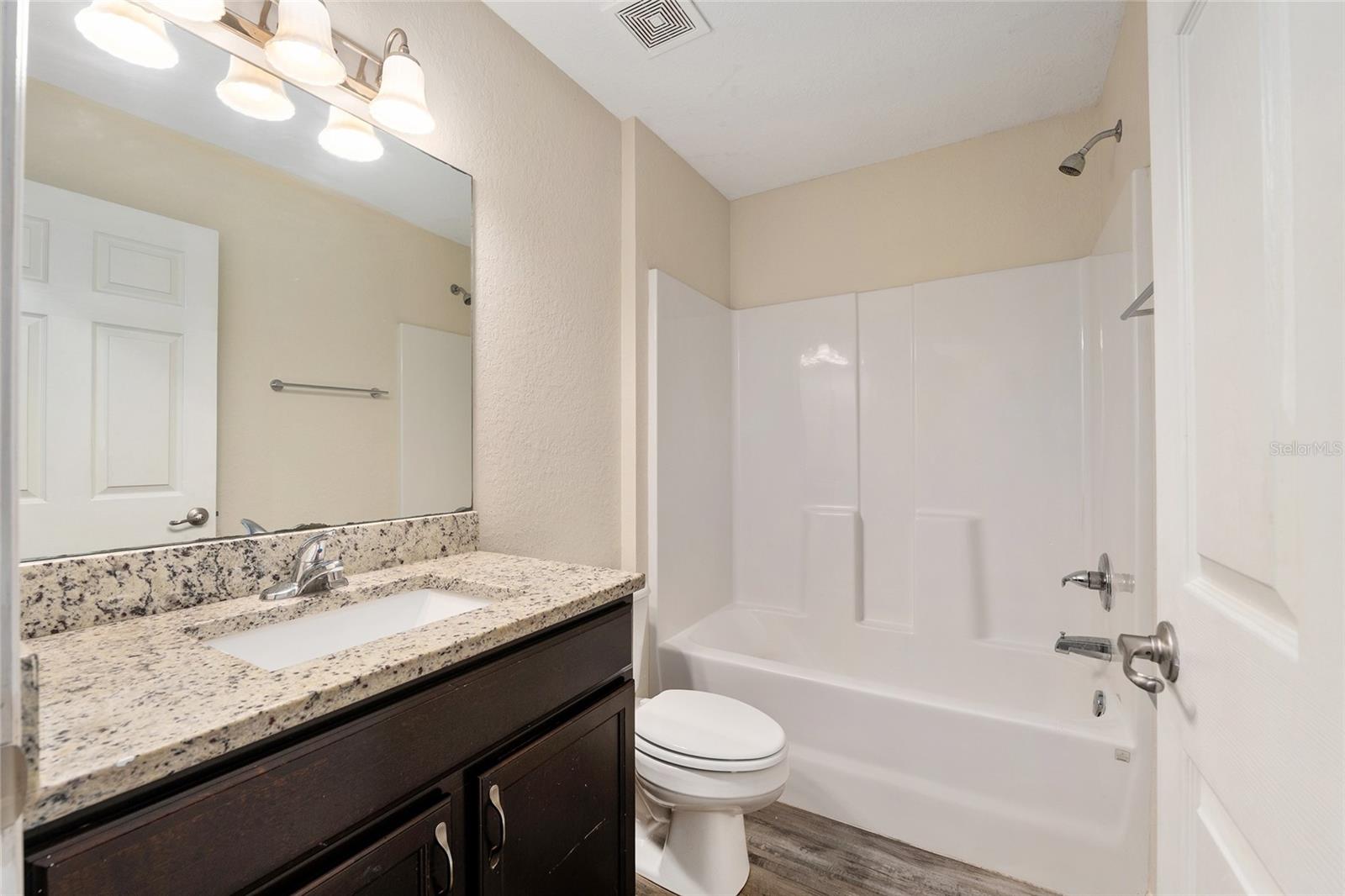 SILVER SPRINGS SHORES - Residential