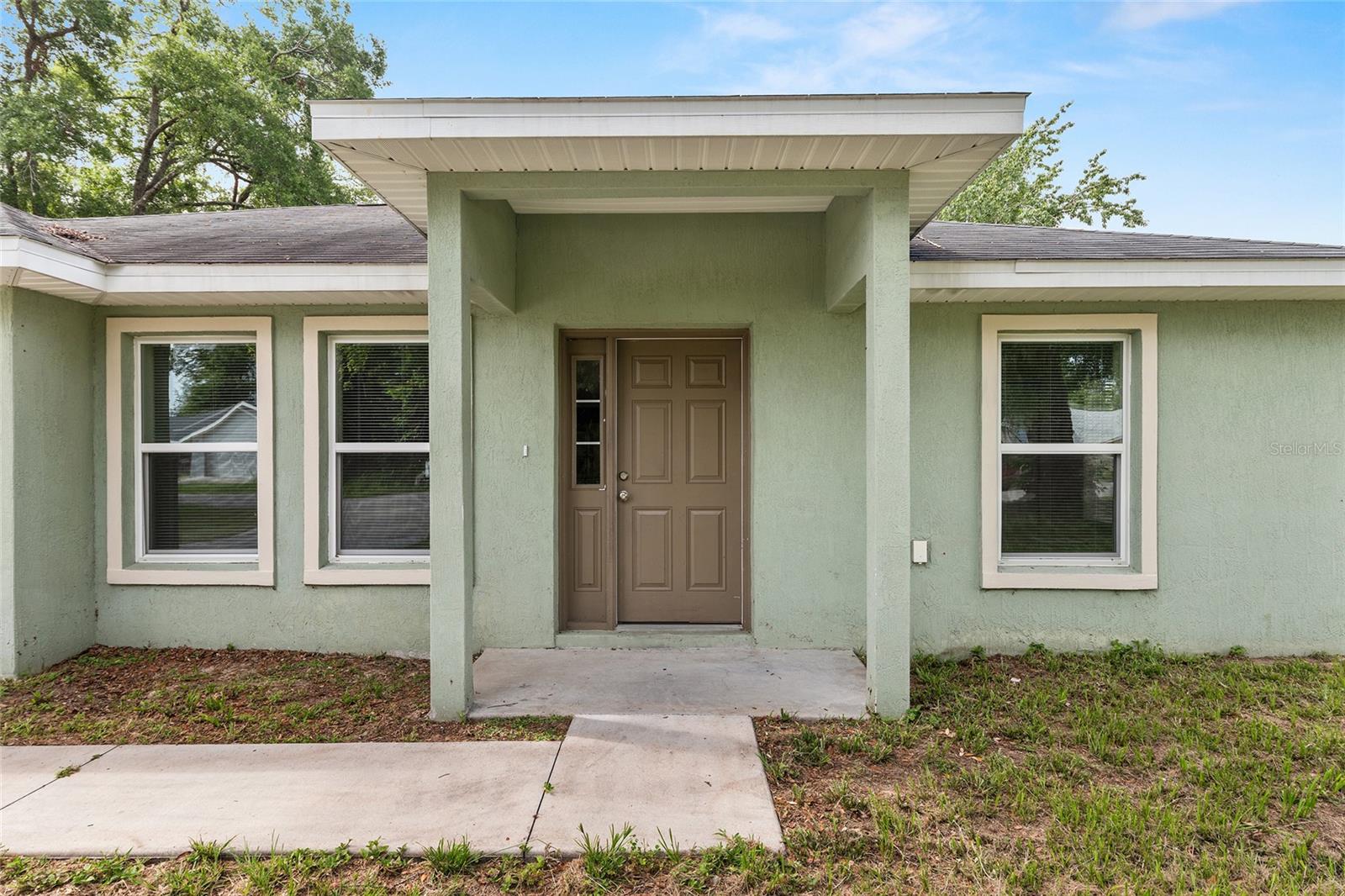 SILVER SPRINGS SHORES - Residential