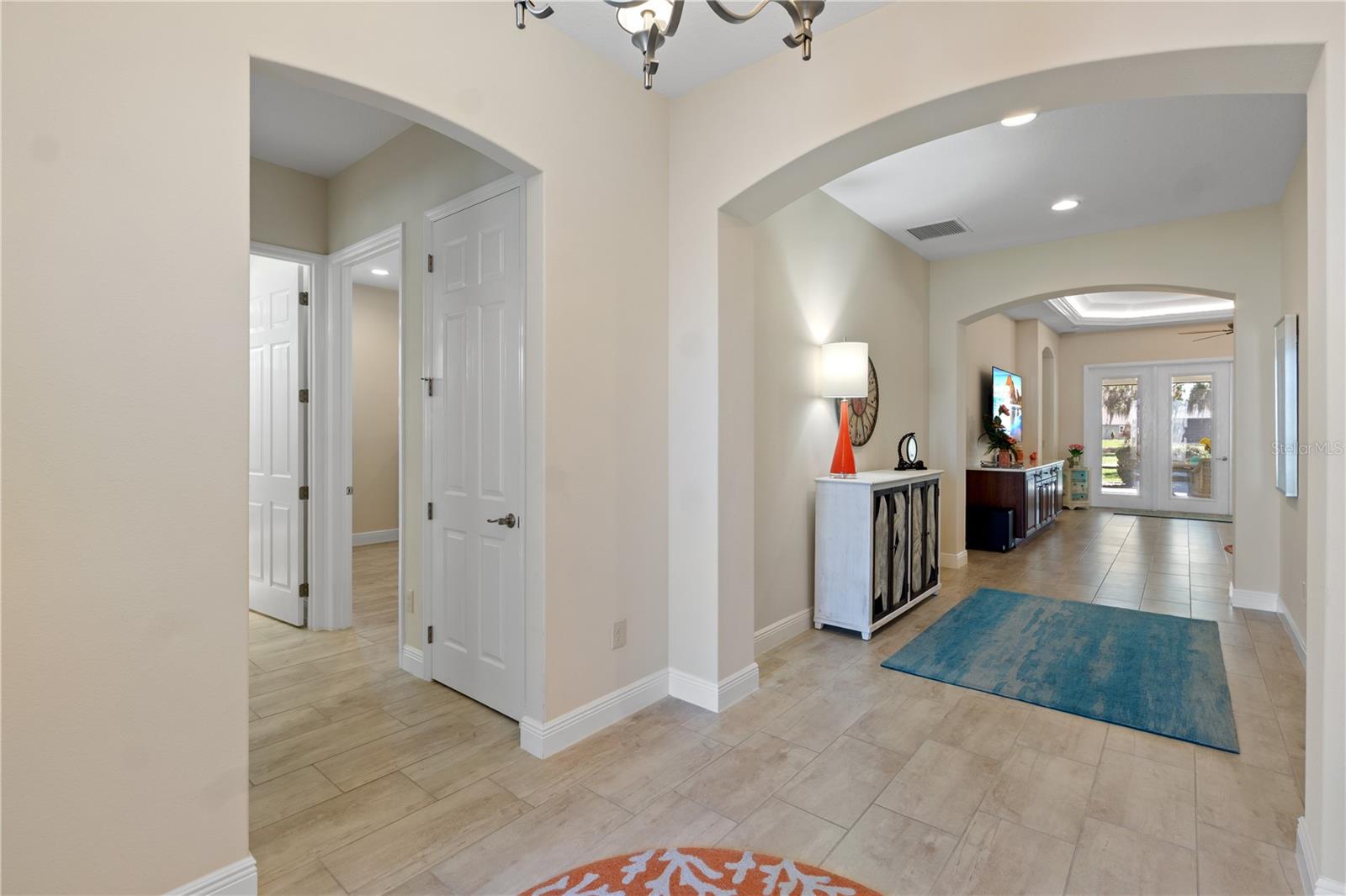 VILLAGES/SOUTHERN OAKS UN 43 - Residential