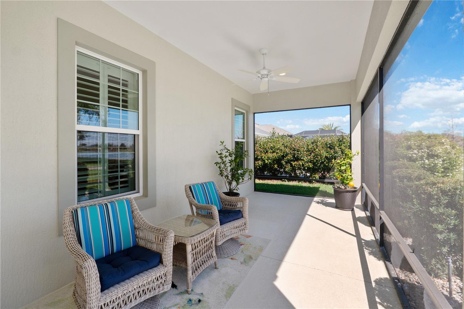 VILLAGES/SOUTHERN OAKS UN 43 - Residential