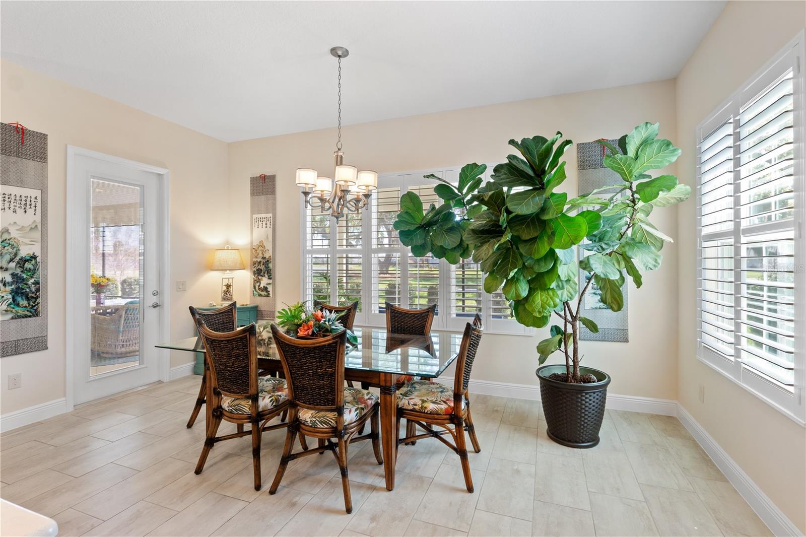 VILLAGES/SOUTHERN OAKS UN 43 - Residential