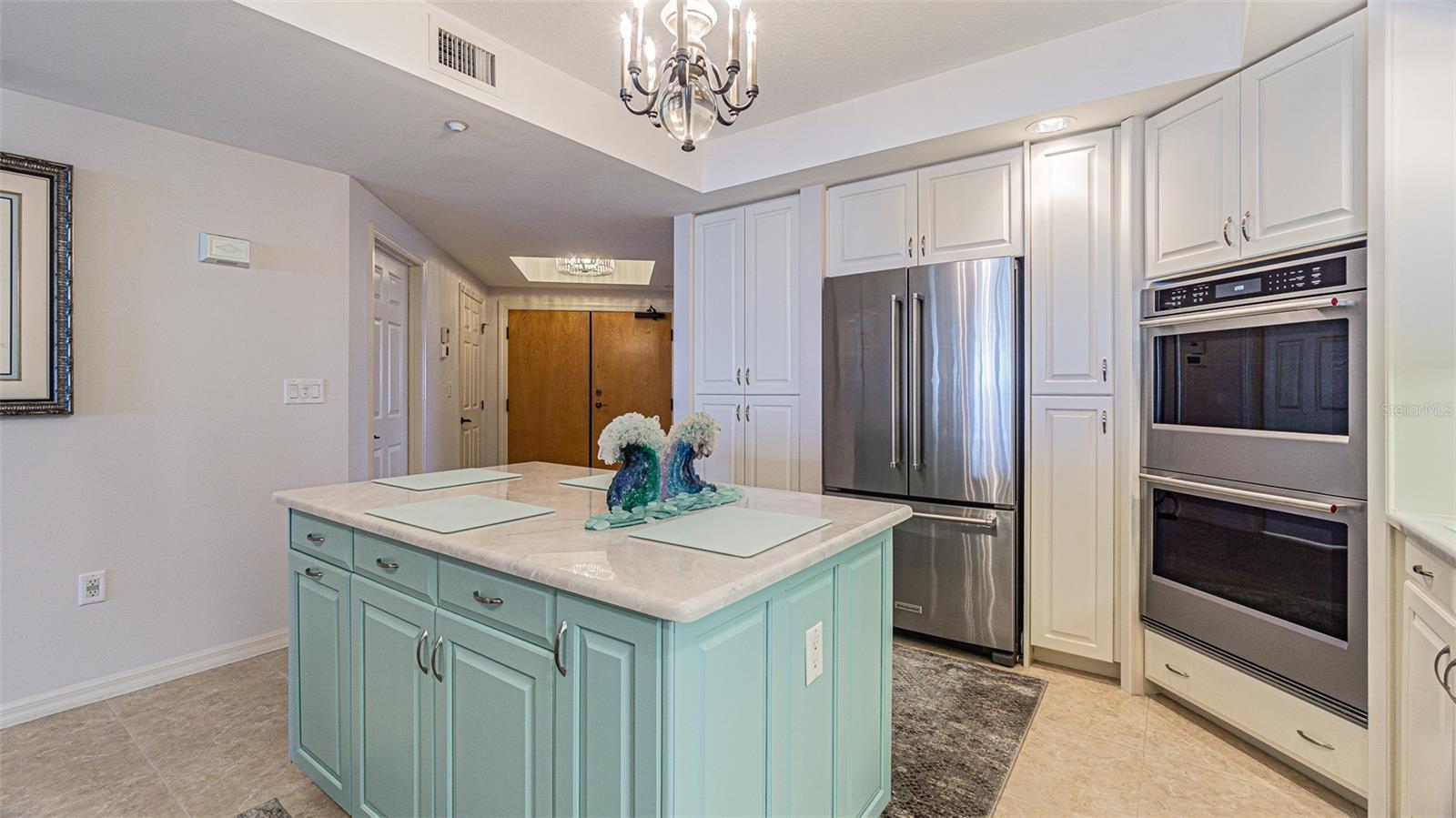 BELLA ROSA CONDOMINIUMS - Residential