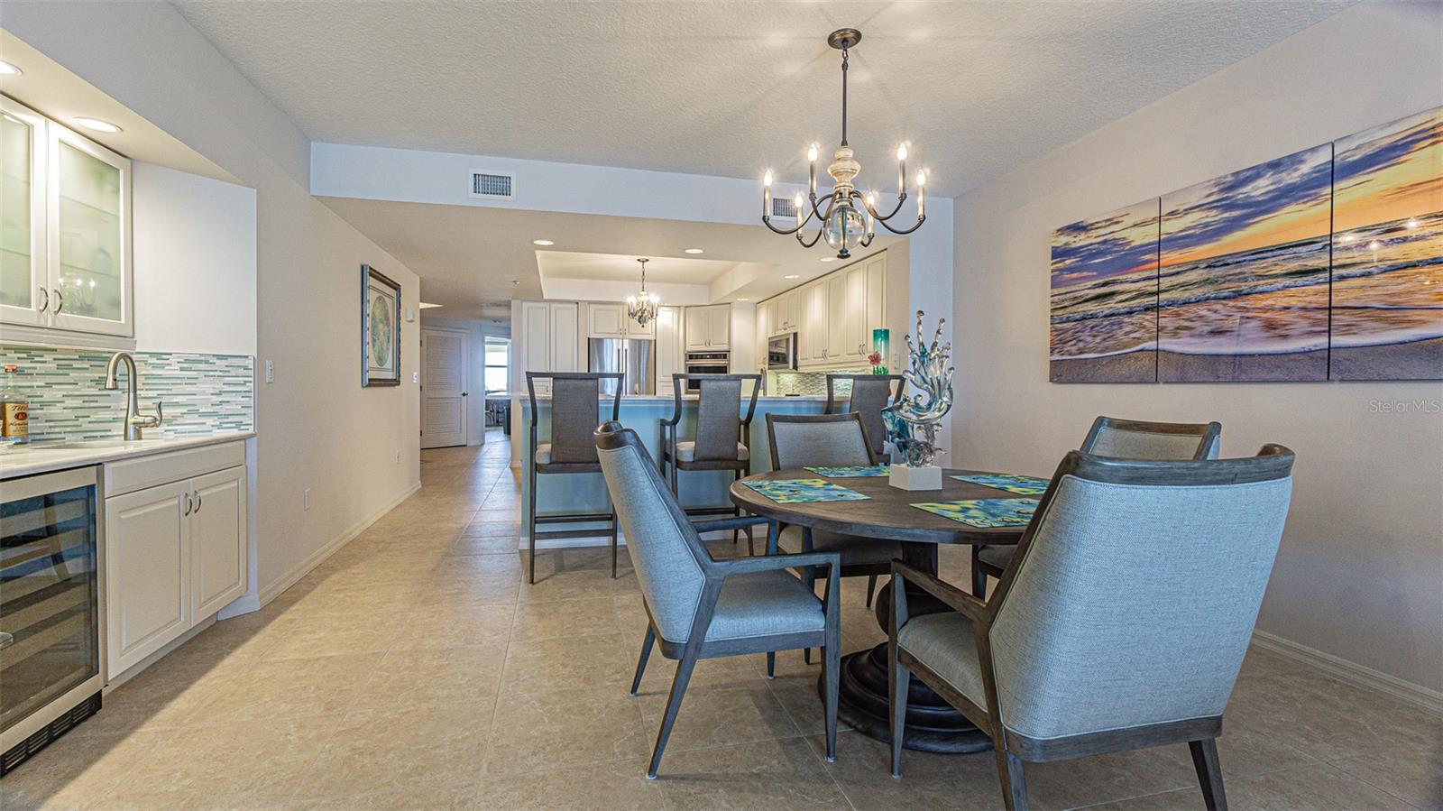 BELLA ROSA CONDOMINIUMS - Residential