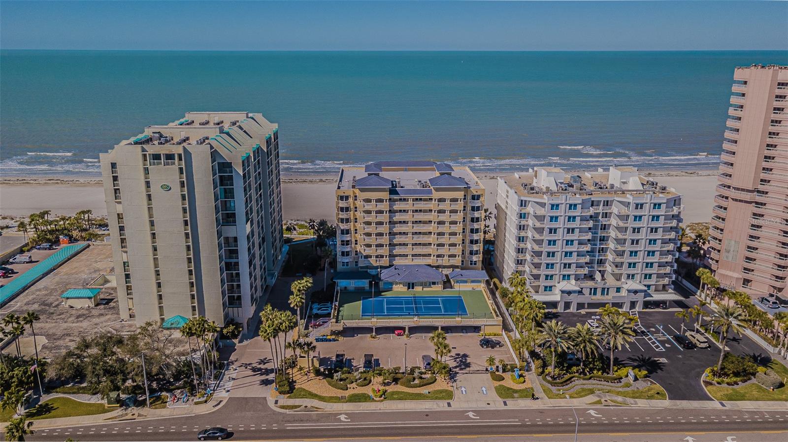 BELLA ROSA CONDOMINIUMS - Residential