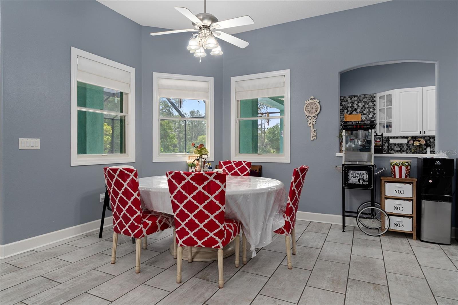 SPRING HILL - Residential