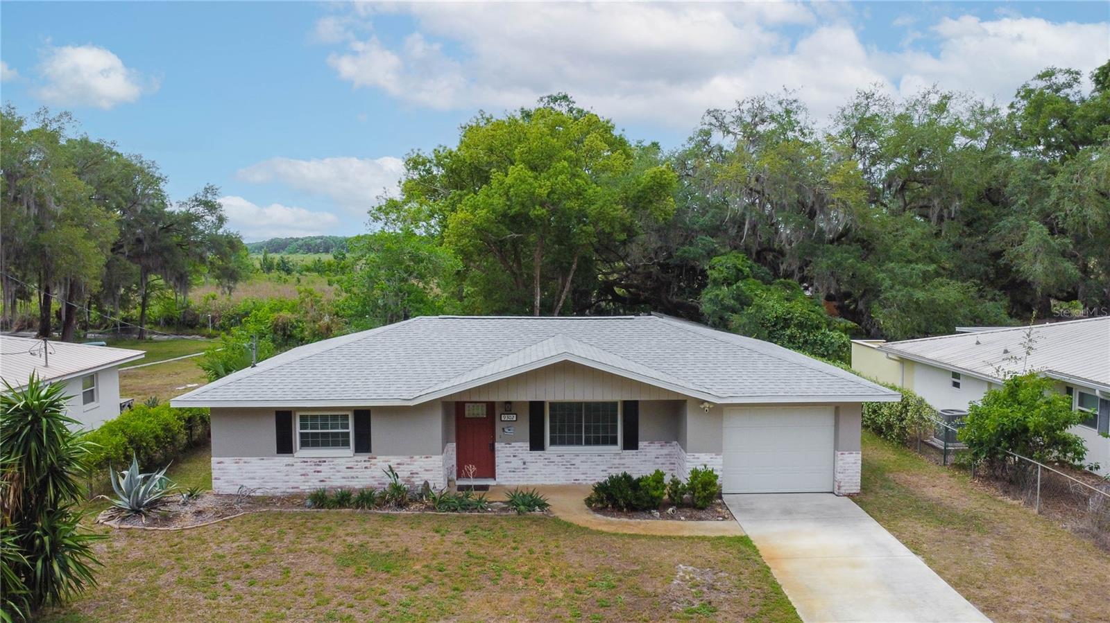 HICKORY HILL RETREATS UNIT 05 - Residential