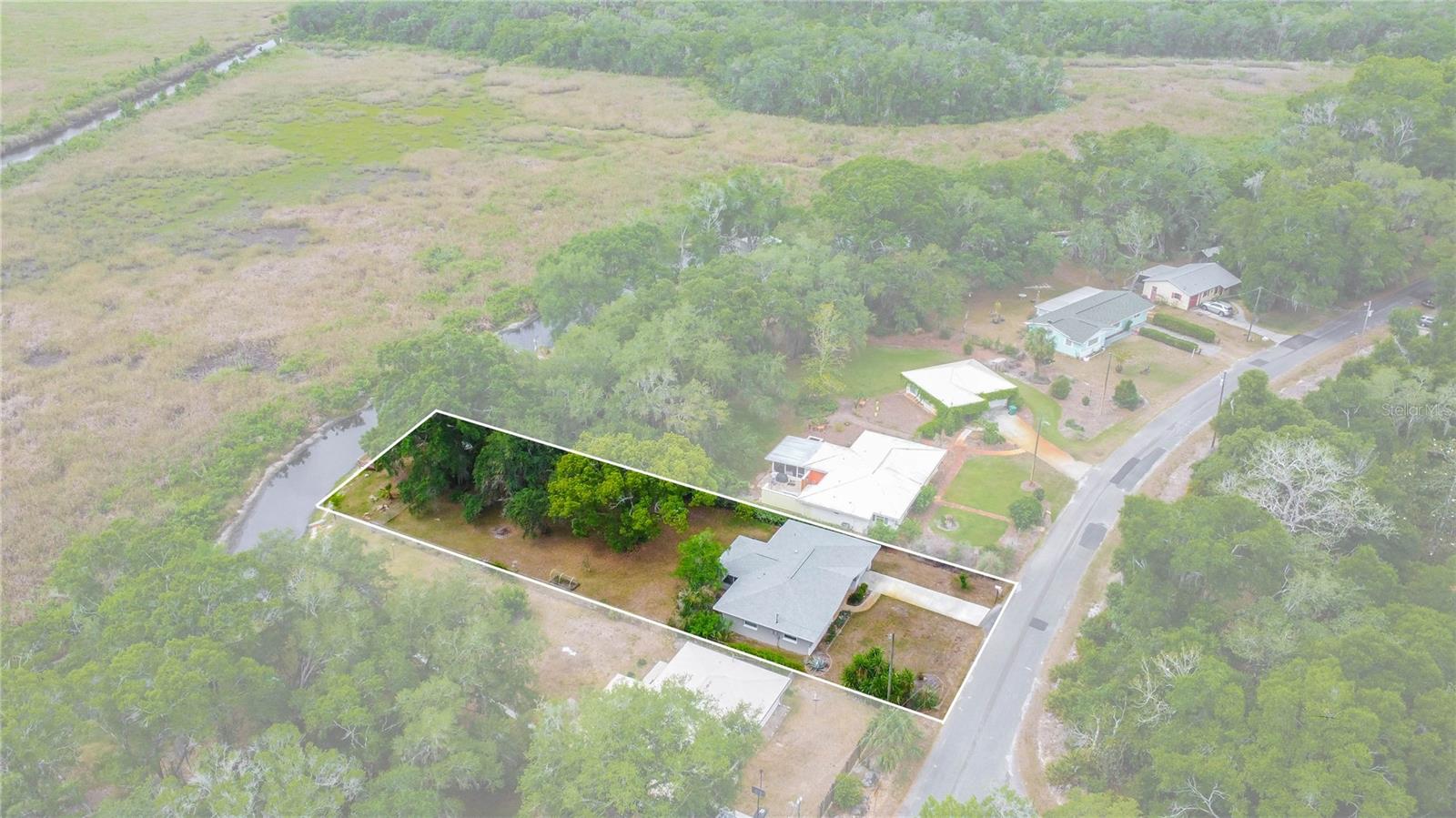 HICKORY HILL RETREATS UNIT 05 - Residential
