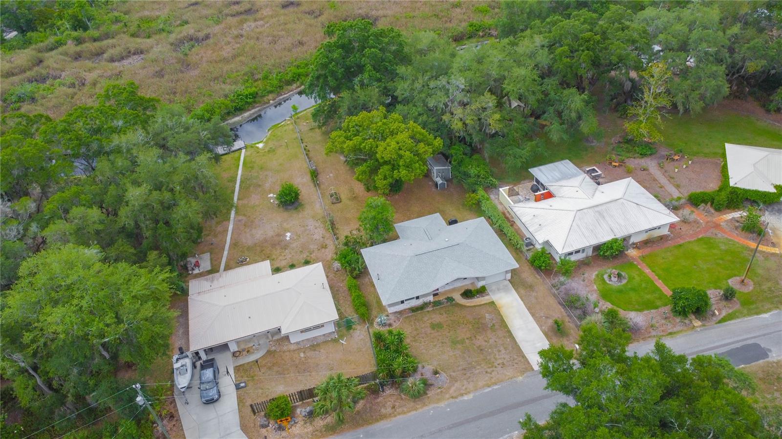 HICKORY HILL RETREATS UNIT 05 - Residential