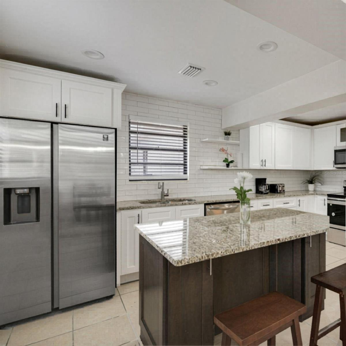 PINERIDGE UNIT NO 4 - Residential