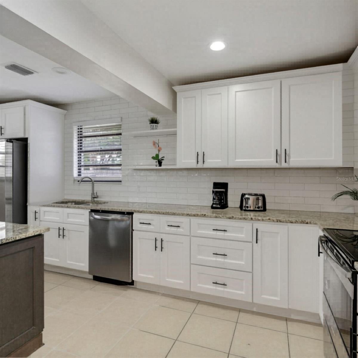 PINERIDGE UNIT NO 4 - Residential