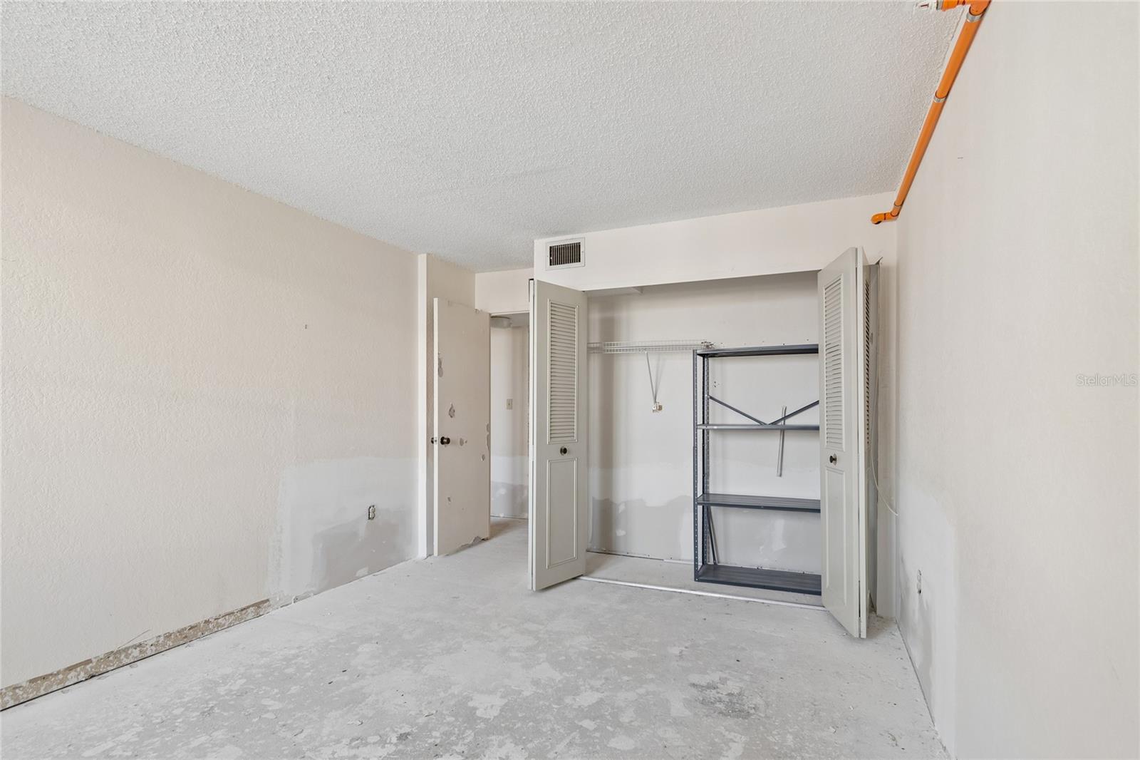 STARBOARD TOWER - Residential