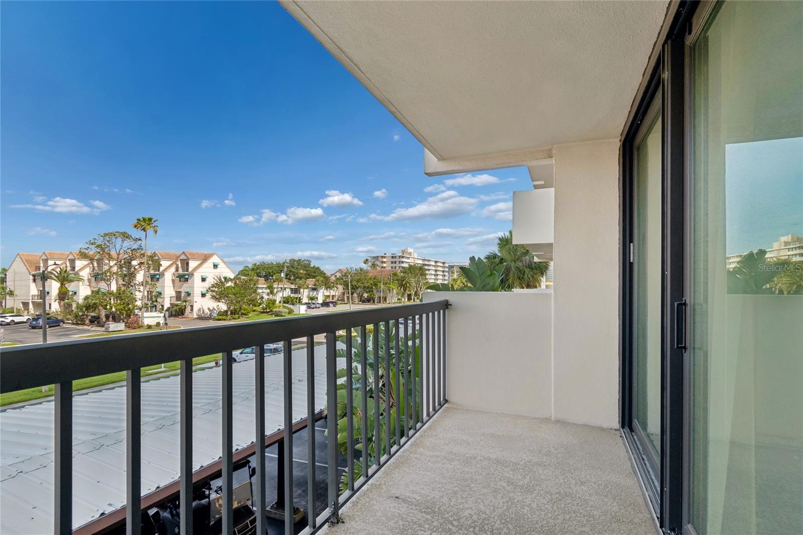 STARBOARD TOWER - Residential
