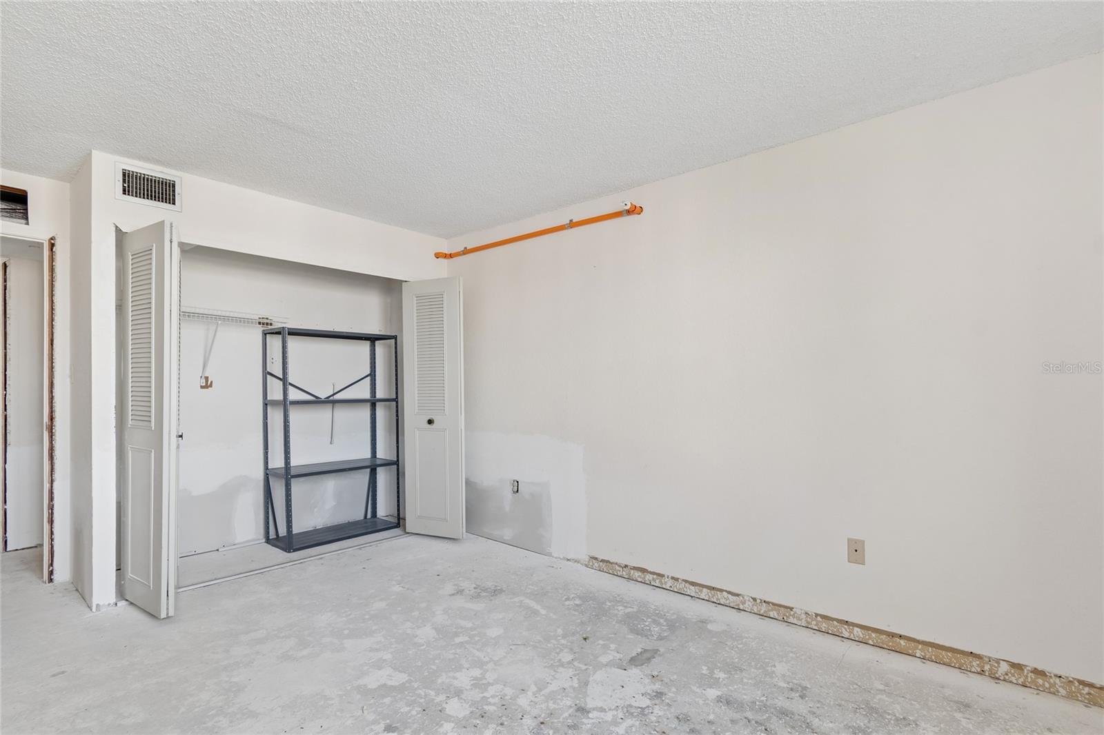 STARBOARD TOWER - Residential