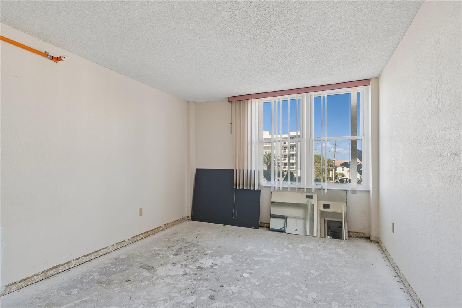 STARBOARD TOWER - Residential