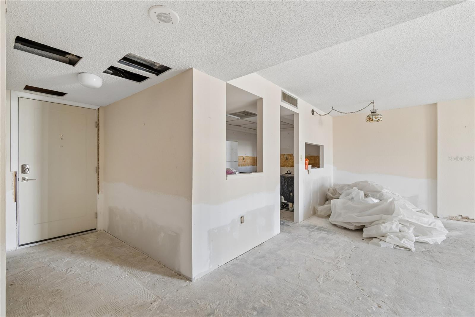 STARBOARD TOWER - Residential
