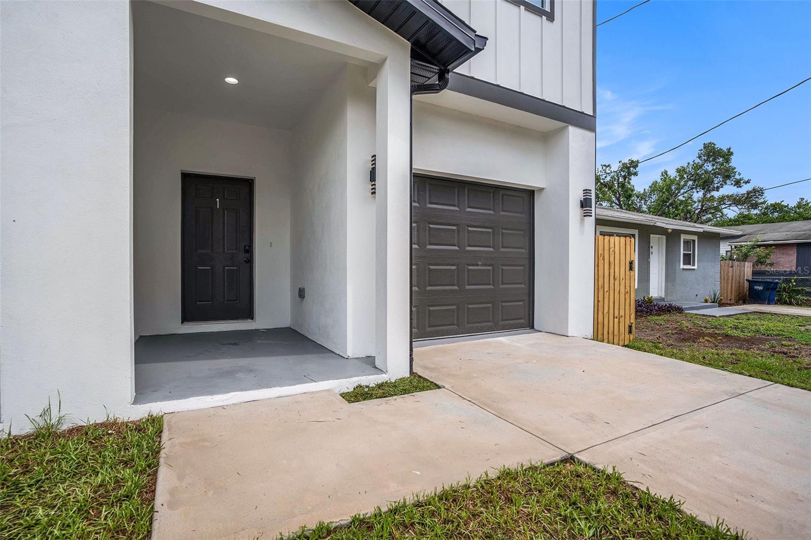 GRANT PARK - Residential Income