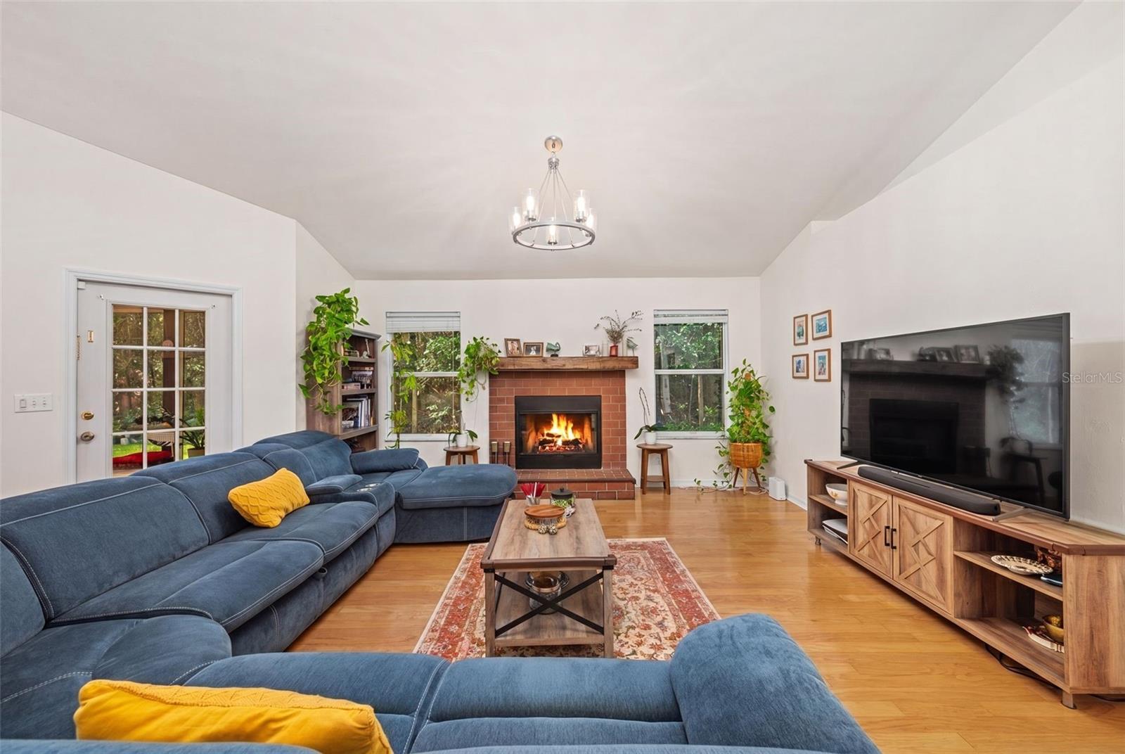 EAGLE POINT CLUSTER PH 3 - Residential