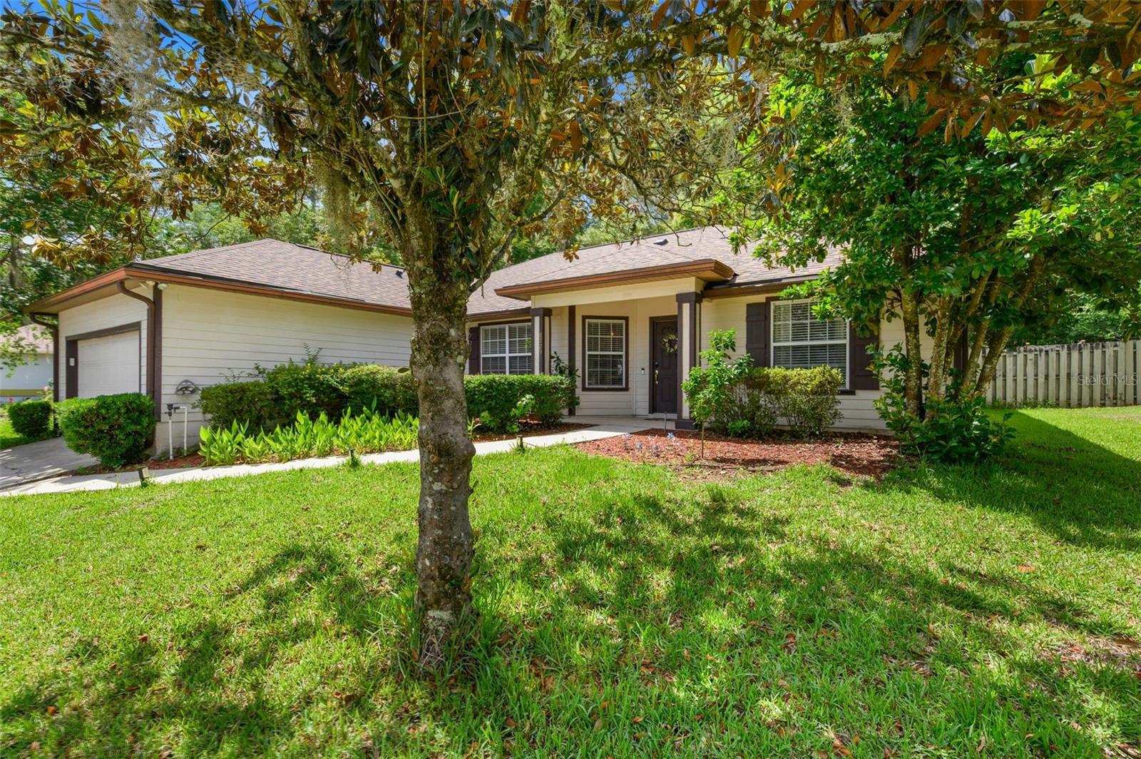 EAGLE POINT CLUSTER PH 3 - Residential