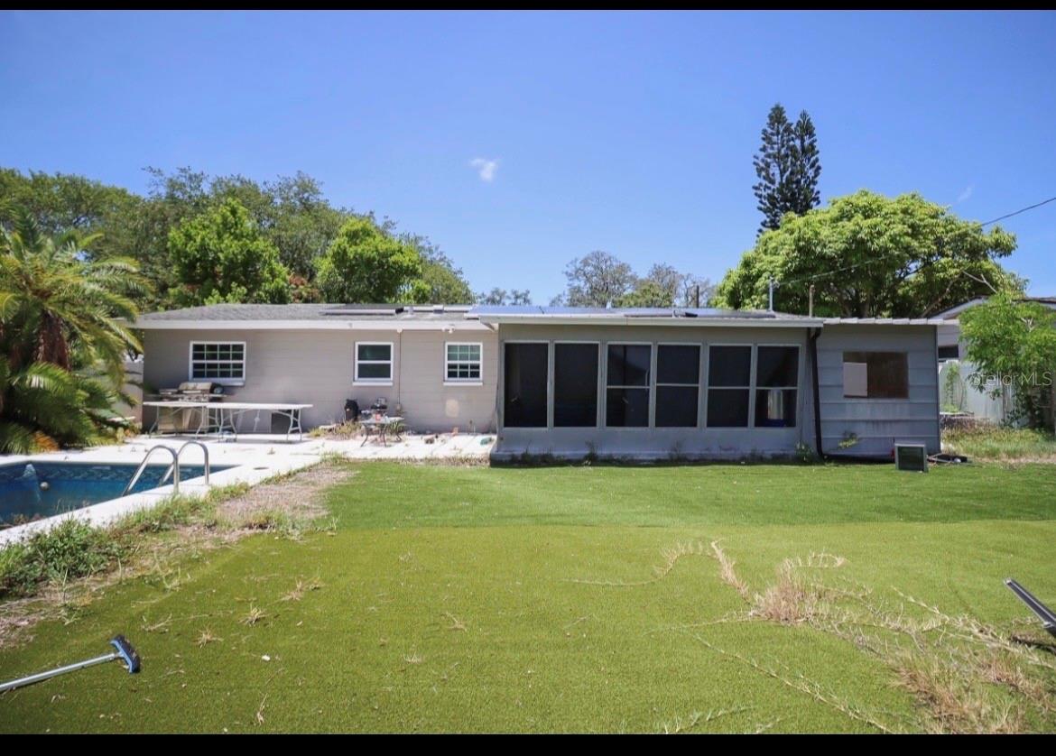 DREW MANOR - Residential