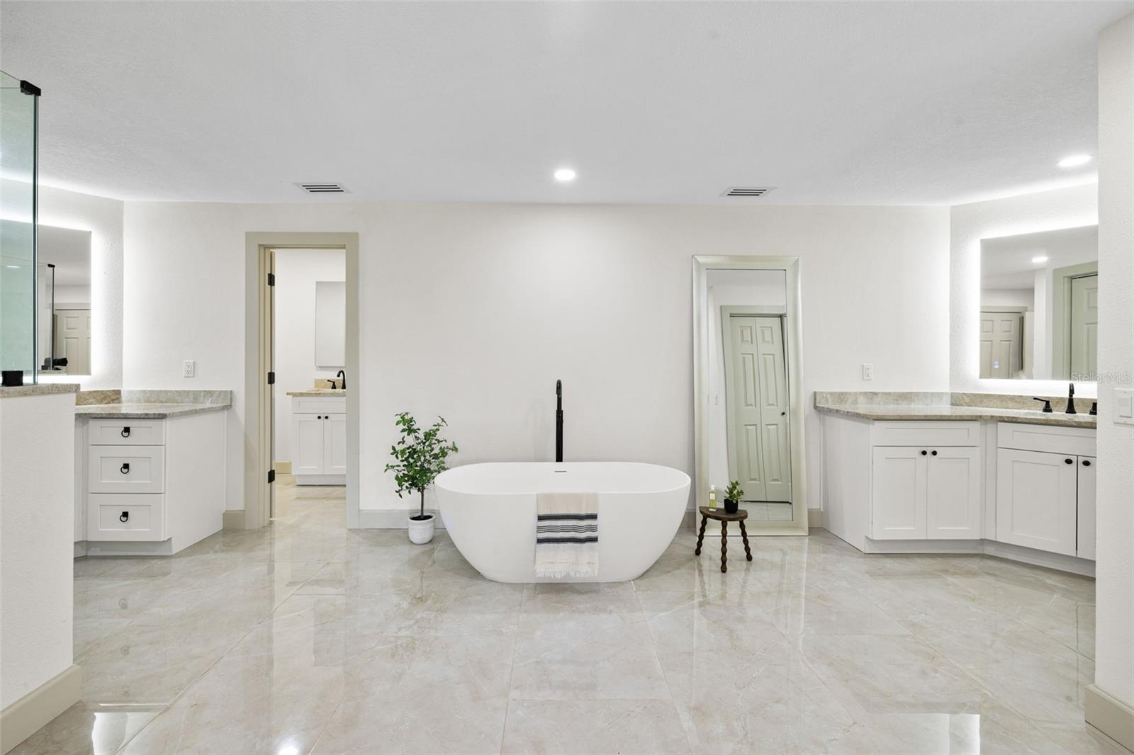 GATOR CREEK ESTATES - Residential