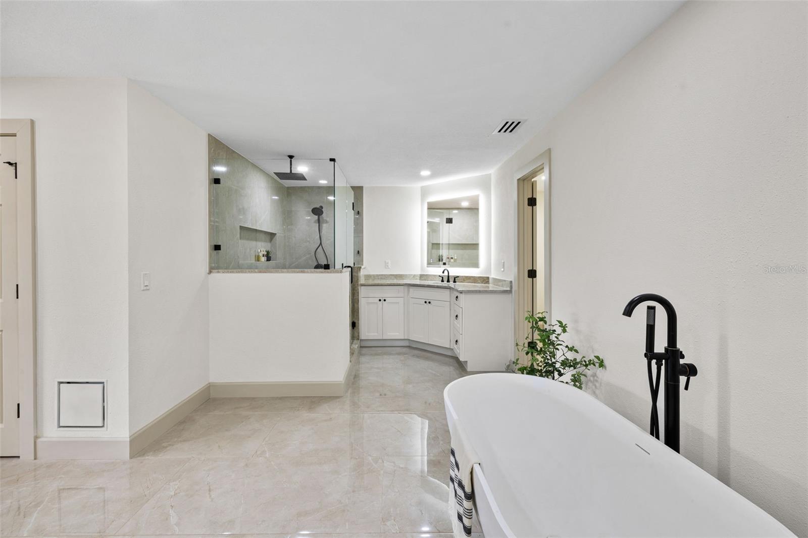 GATOR CREEK ESTATES - Residential