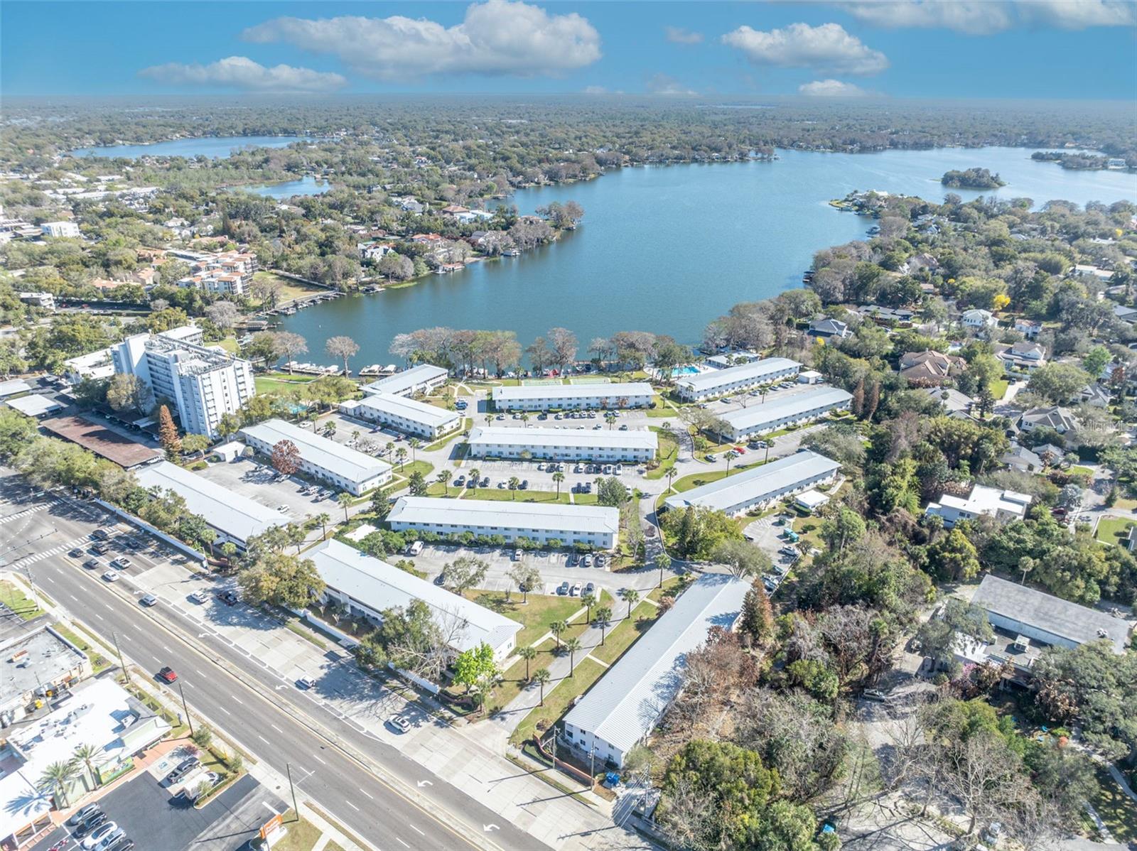 LAKE MAITLAND TERRACE APTS - Residential