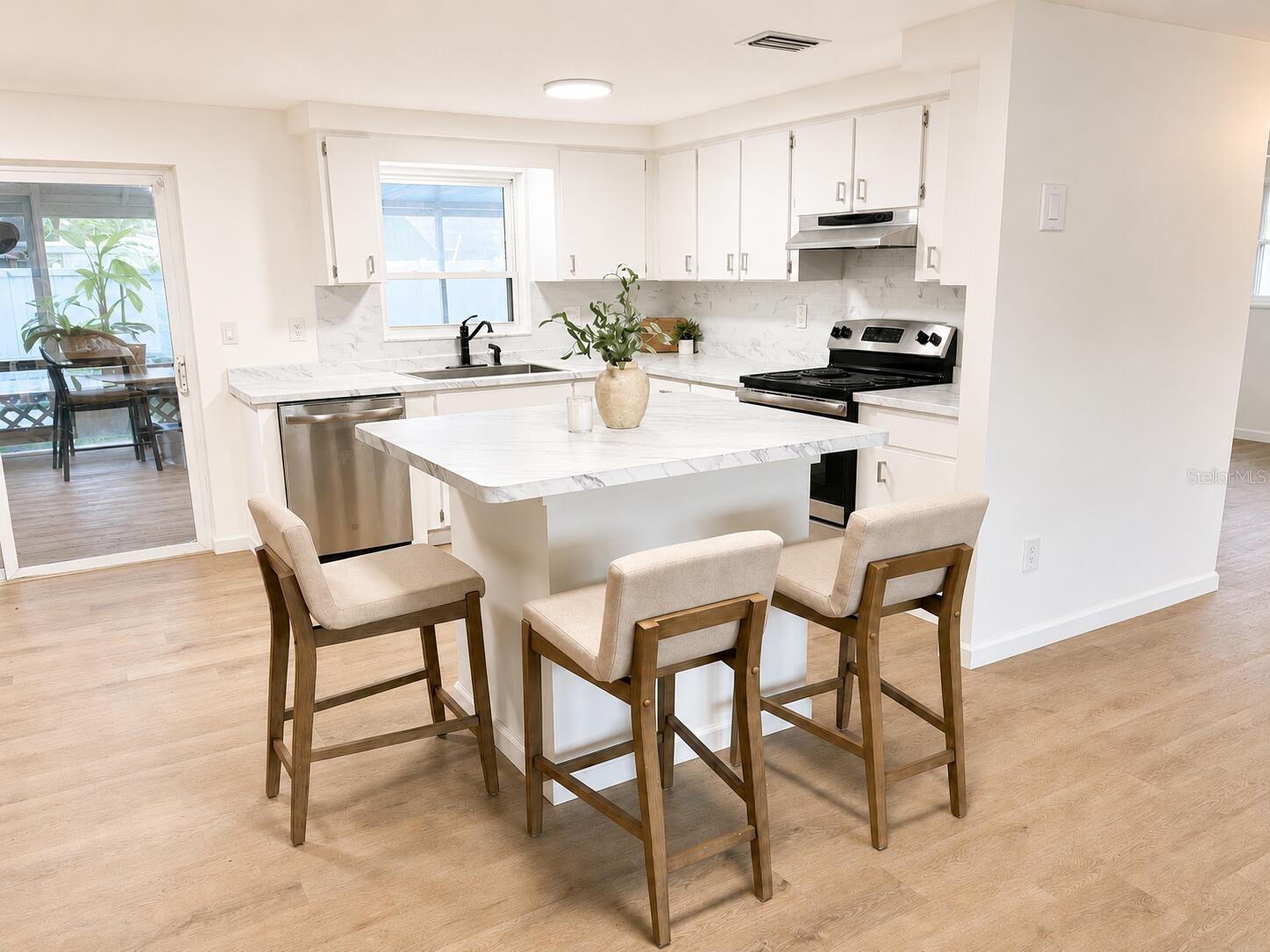 HILLS SUB - Residential