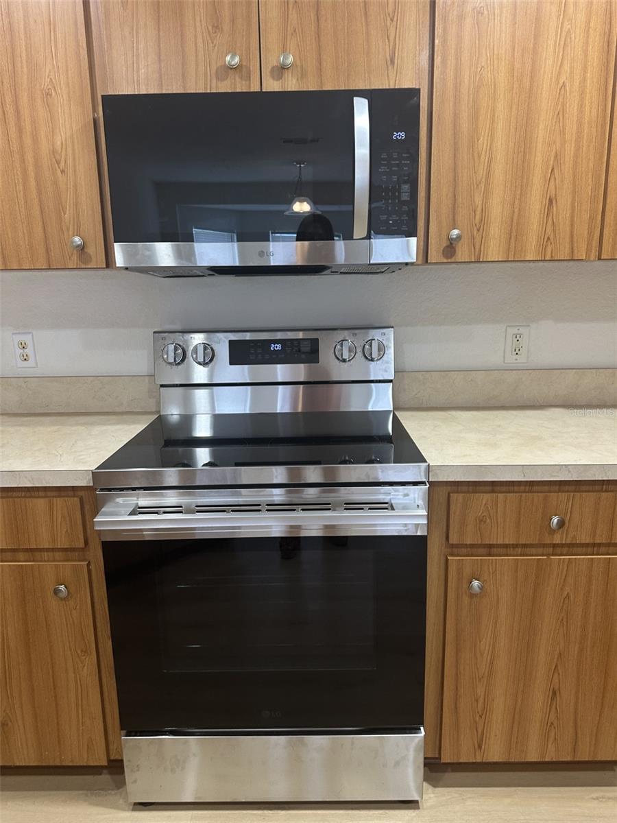 COVENTRY COVE - Residential Lease