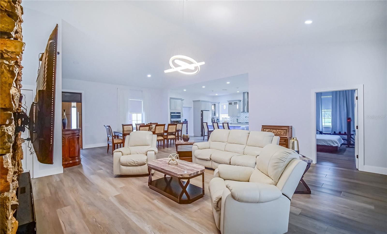 LAKE & PINES ESTATES - Residential