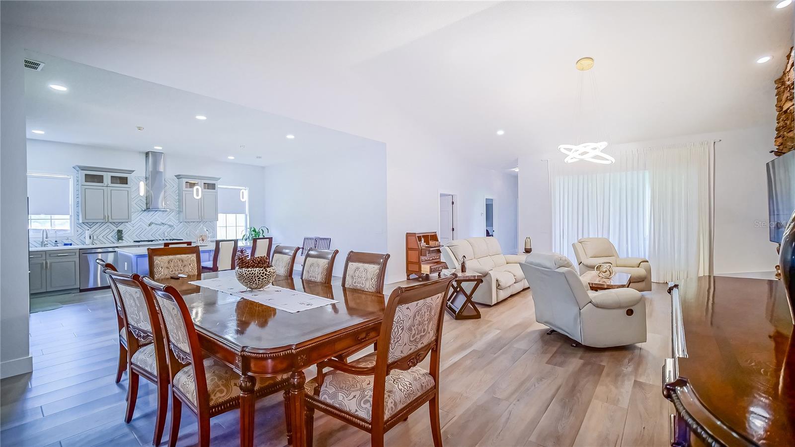 LAKE & PINES ESTATES - Residential