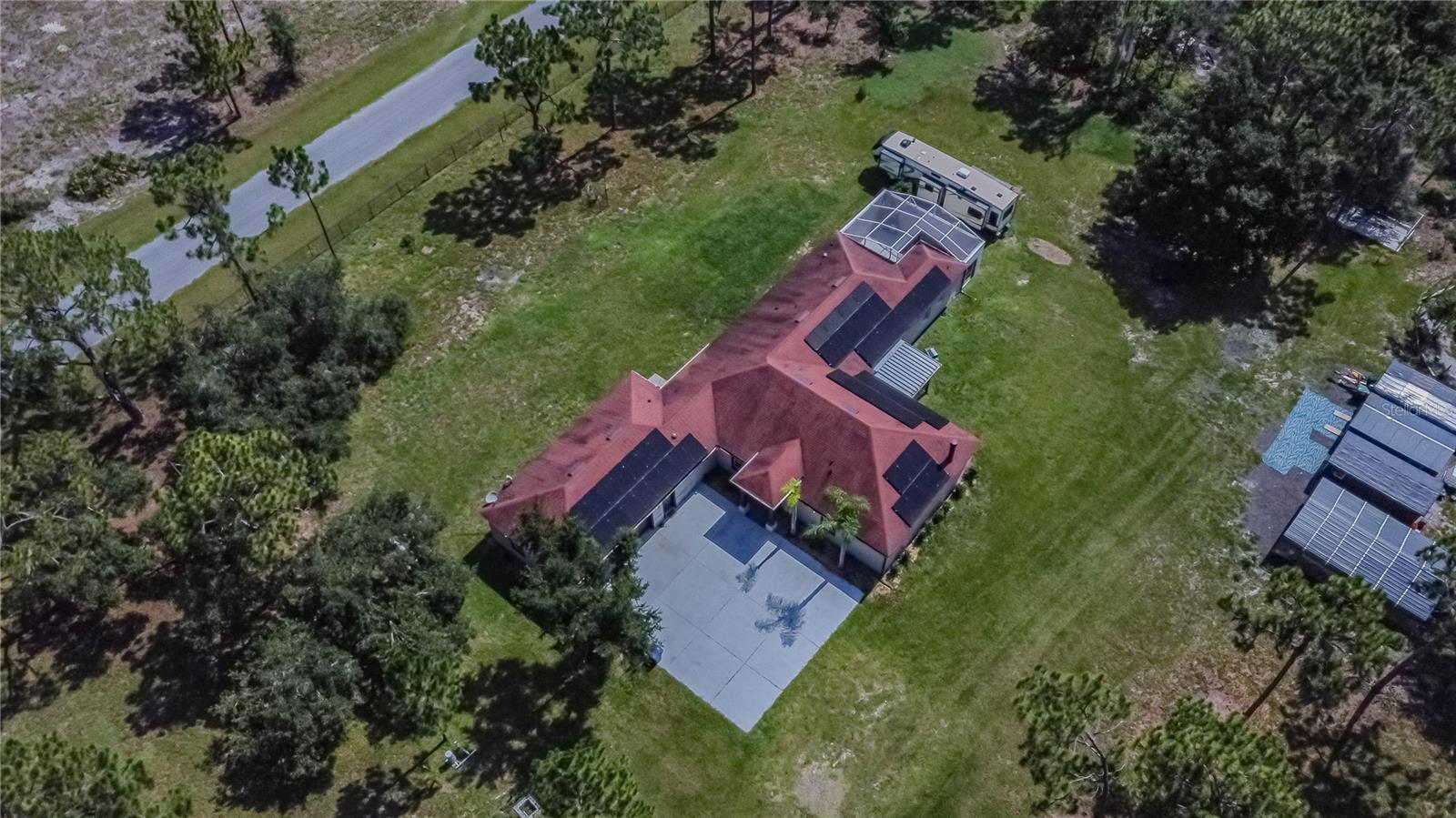 LAKE & PINES ESTATES - Residential