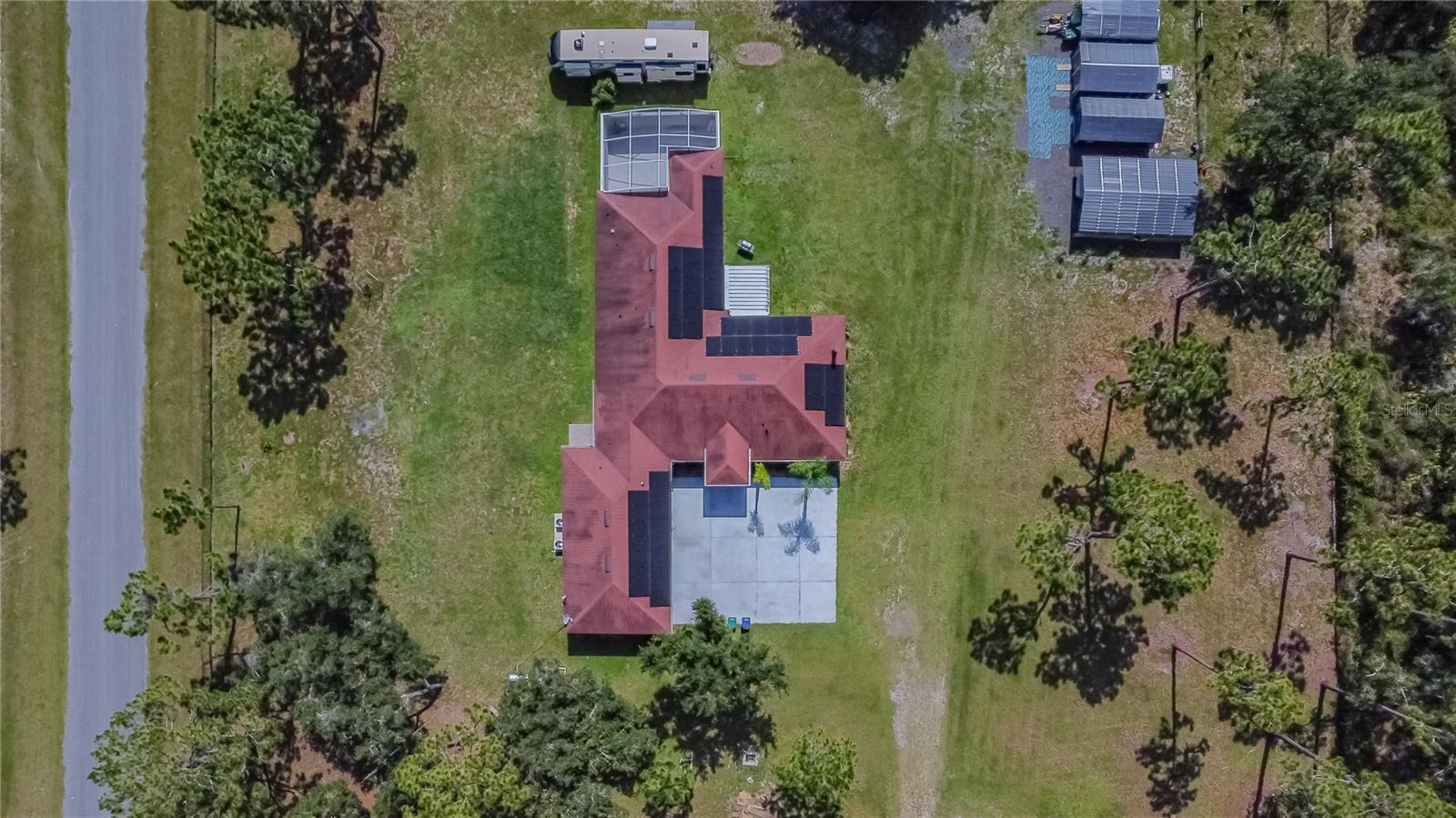 LAKE & PINES ESTATES - Residential