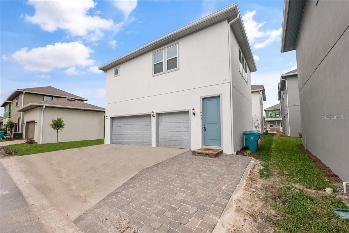 LAUREATE PARK - Residential