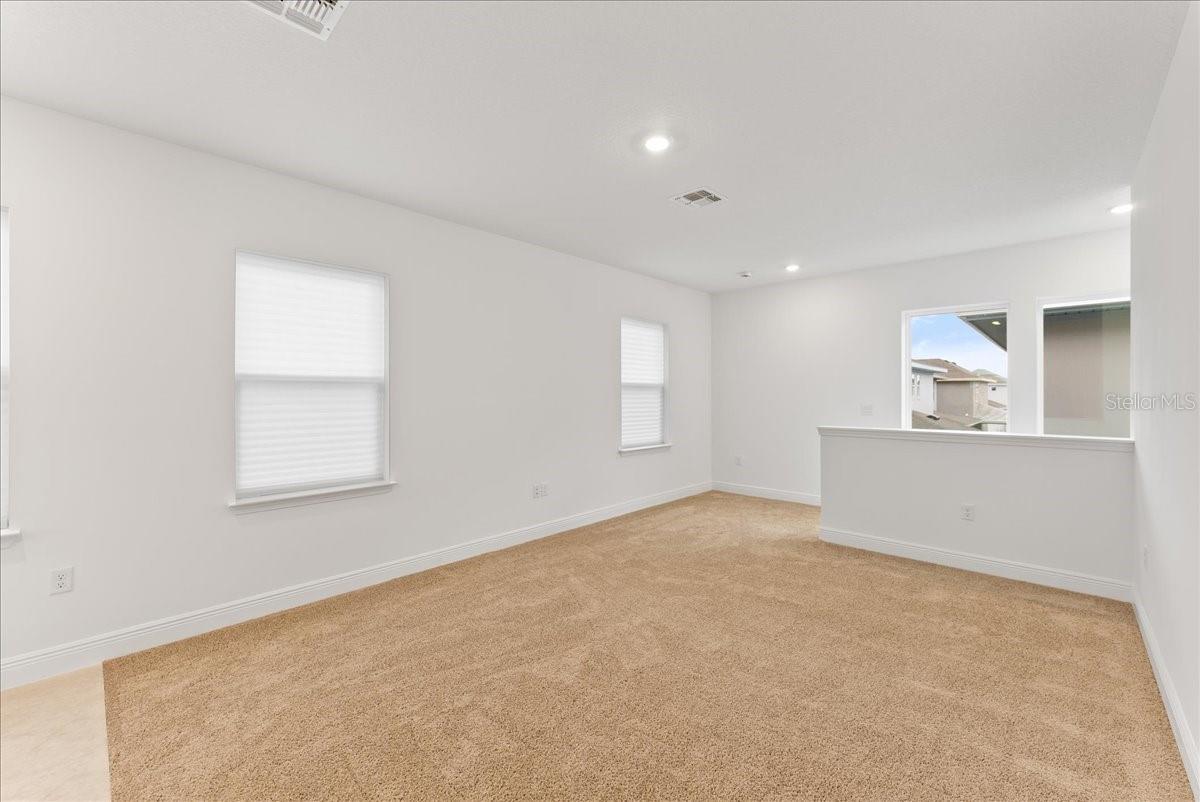 LAUREATE PARK - Residential