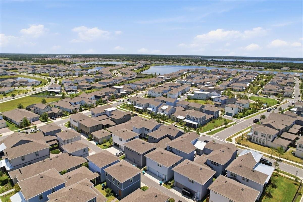 LAUREATE PARK - Residential