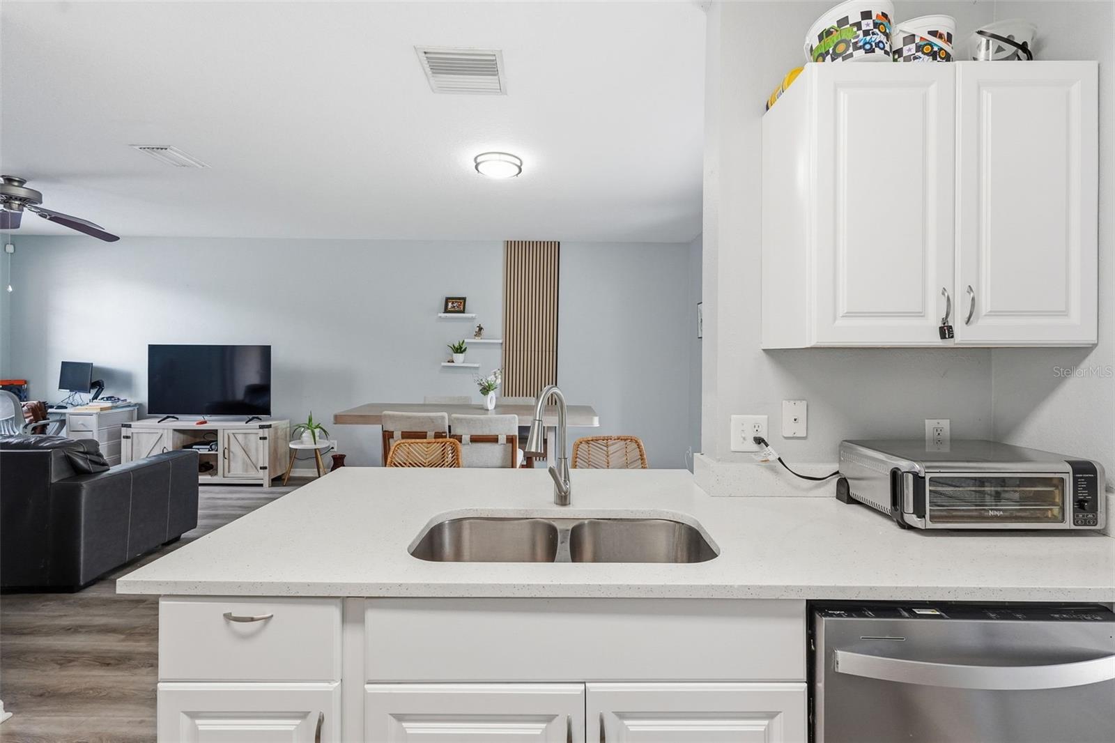 MEADOW POINTE PRCL 16 UNIT 3A - Residential