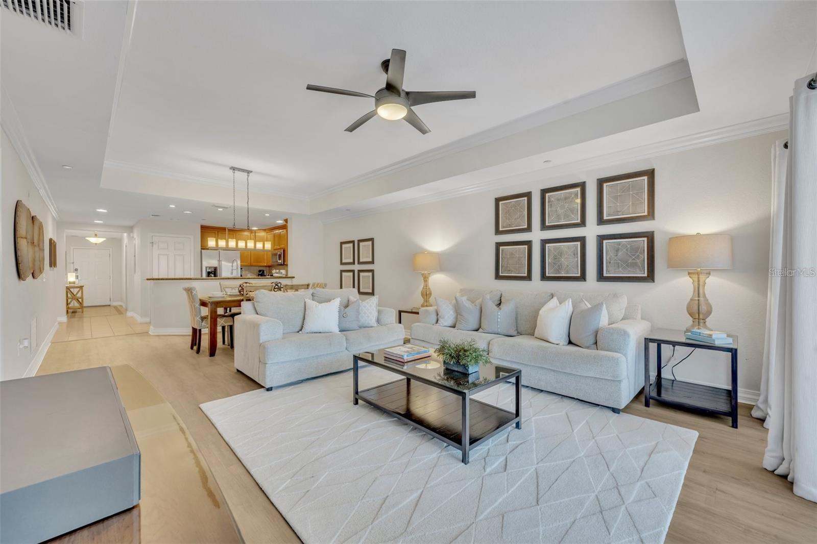 VILLAS AT REUNION SQUARE CONDO PH 4 - Residential