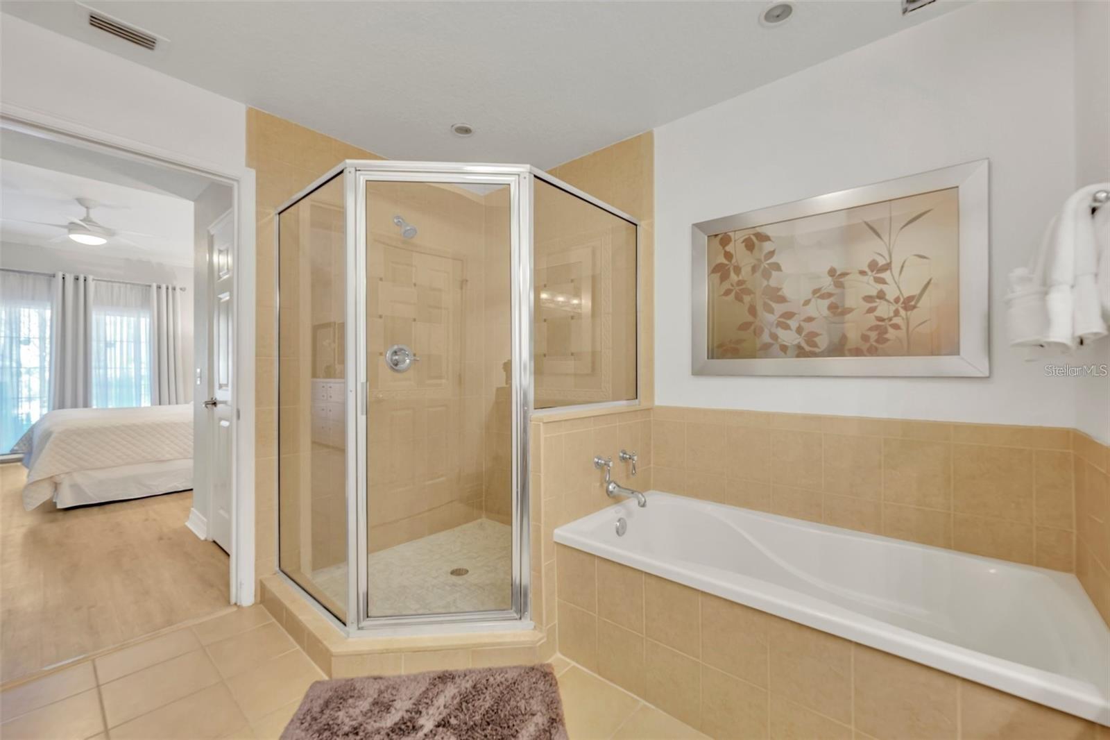 VILLAS AT REUNION SQUARE CONDO PH 4 - Residential
